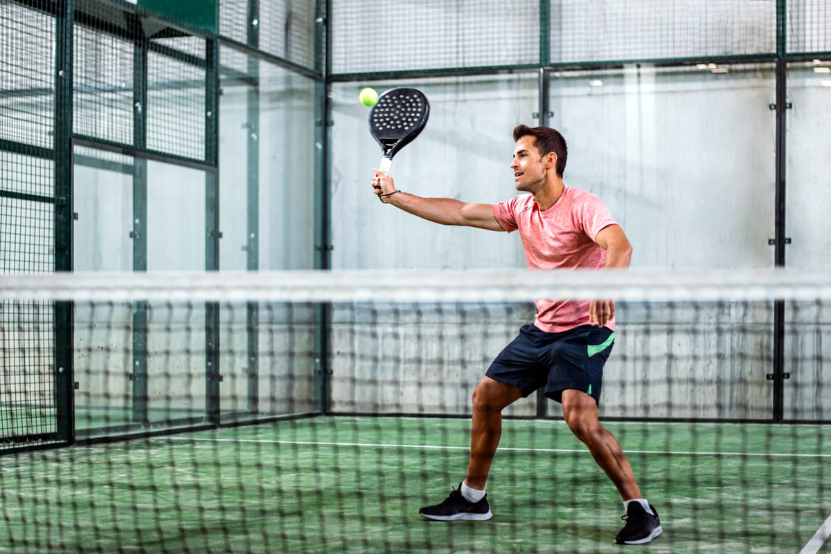 5 Beneficios del pádel para la salud física y mental