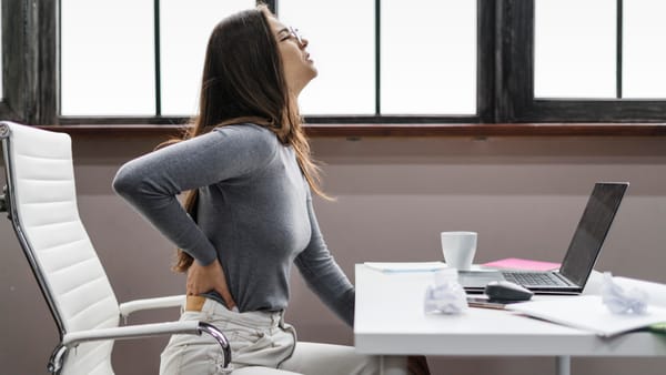 5 consejos para una postura correcta: tu espalda lo agradecerá
